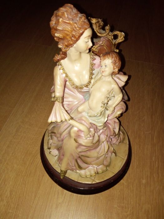 Estatueta usada muito decorativa