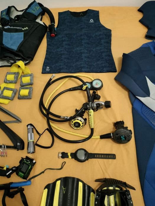 Mergulho ; Scubadiving ; equipamento  variado