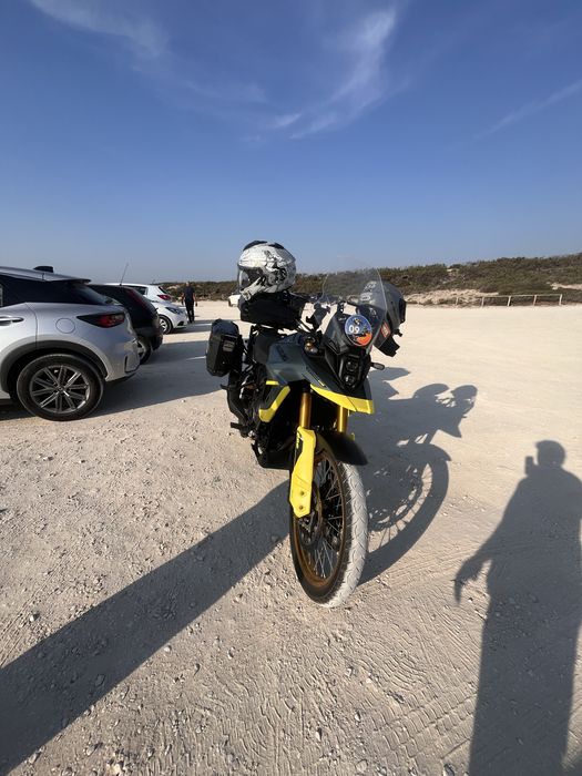 Suzuki V-Strom 800 DE