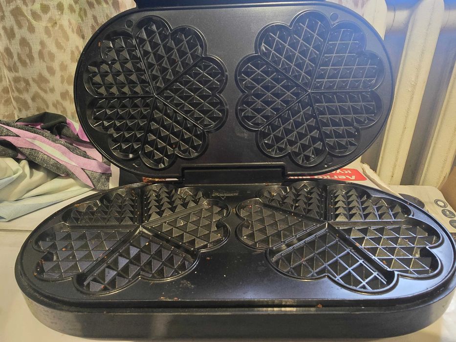 Вафельниця подвійна silver crest sdw 1200 c1