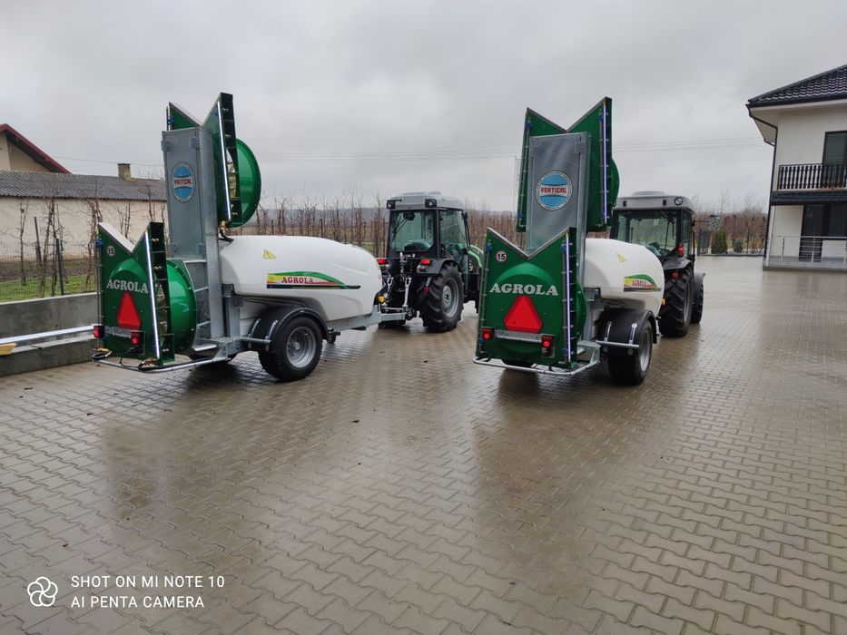 Opryskiwacz sadownicz Agrola 2000 v /Bravo 300
