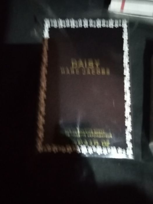 Sprzedam nowy perfum damski polecam