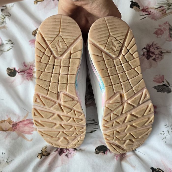 Adidasy dziewczęce Skechers roz. 29