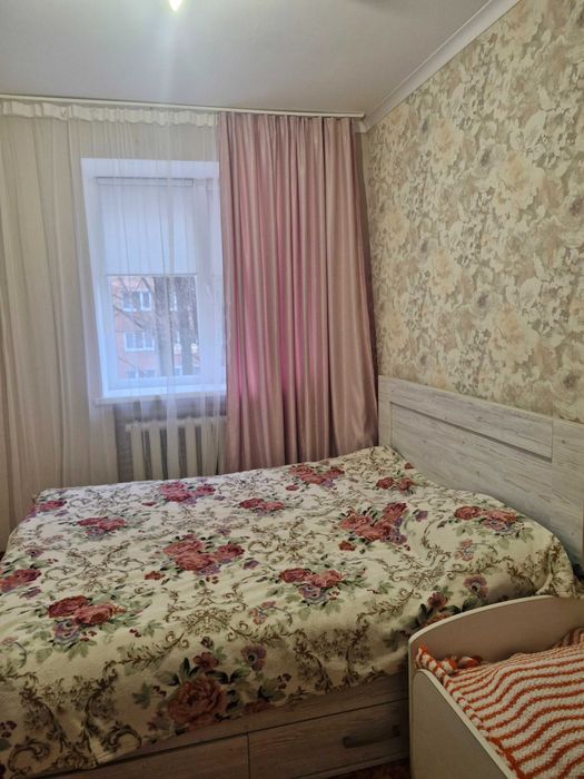 41961 Продаж 2к квартири Південно-захід , Інститутська