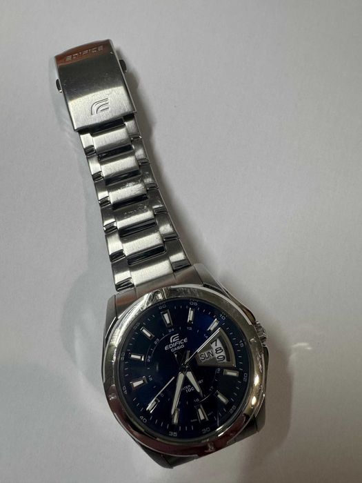 Годинник CASIO Edifice EF-129D-2AVEF