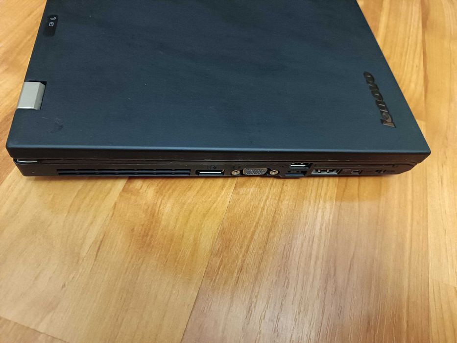 Lenovo T520 i5-2520/4 Gb/HDD 500gb/HD Graphics 3000 + NVS 4200m/15.6"