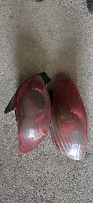 Peugeot 206 farois tras