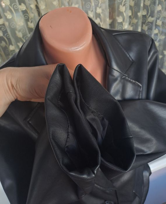 Черный женский пиджак жакет из эко кожи/кожаная куртка пиджак жакет