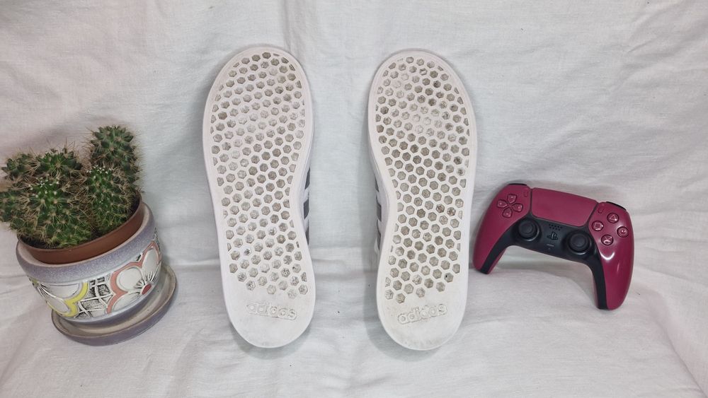 Жіночі кеди Adidas.Розмір 39