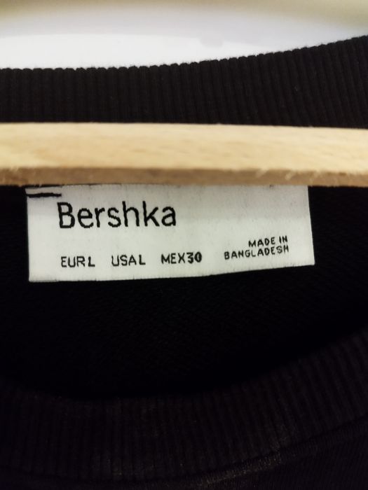 Krótka bluza r. L Bershka