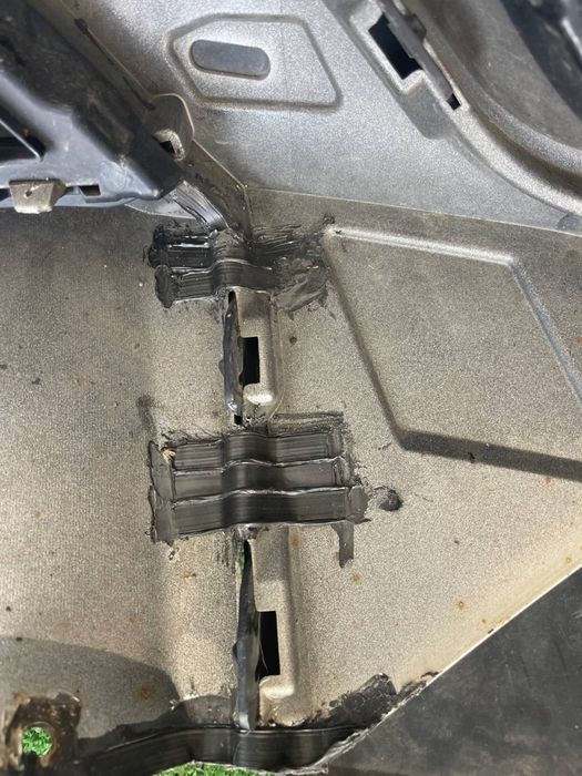 Передній Бампер BMW X3 F25  є нюанси