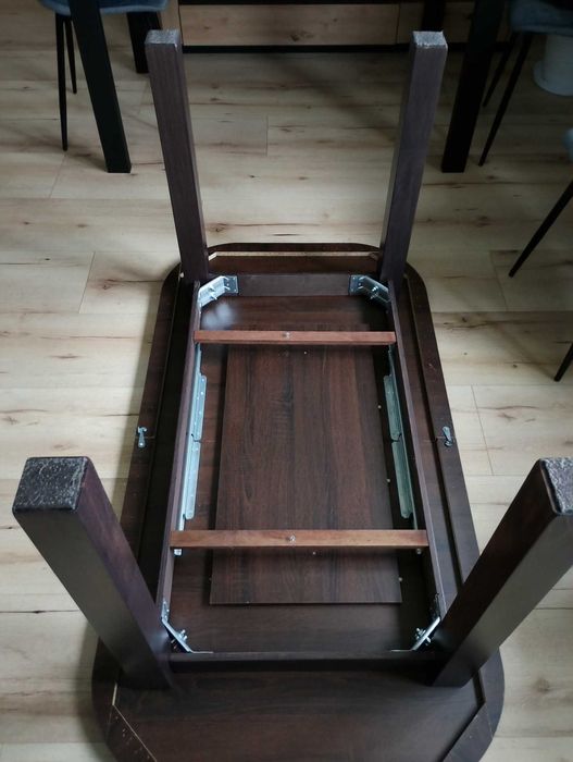 Sprzedam stół rozkładany