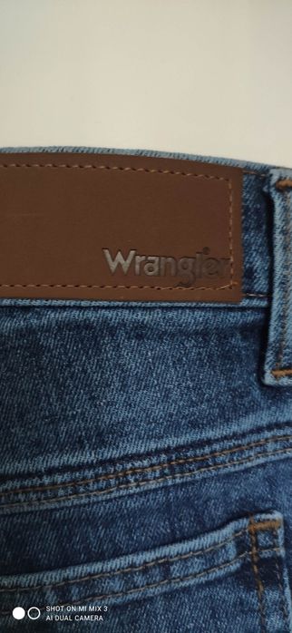 Wrangler Straight Mid Stone wyprzedaż męskie jeansy rozm 36/34