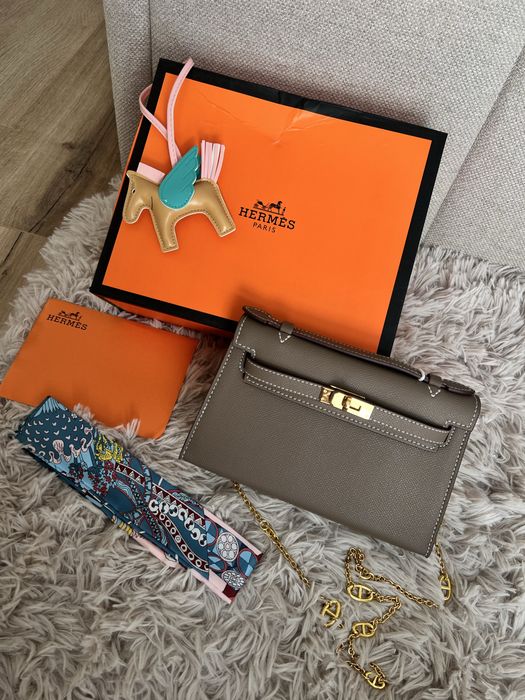 Mała torebka markowa Herme*