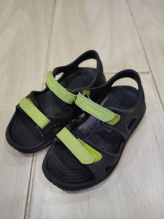 Сандалии Crocs C9