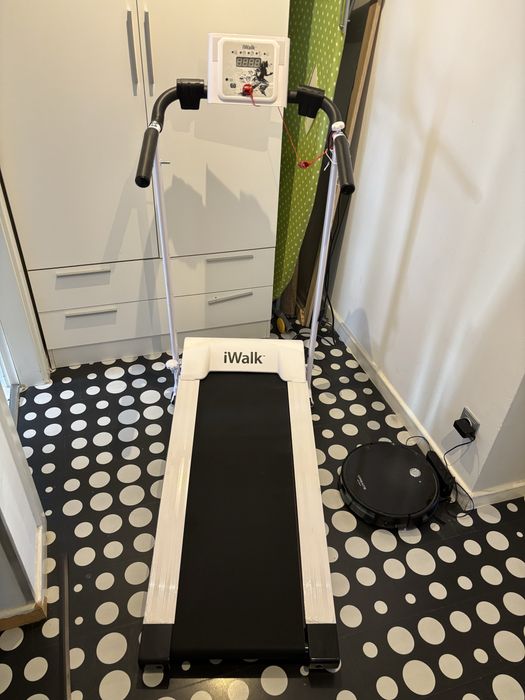 iWalk Treadmill455443217049210881