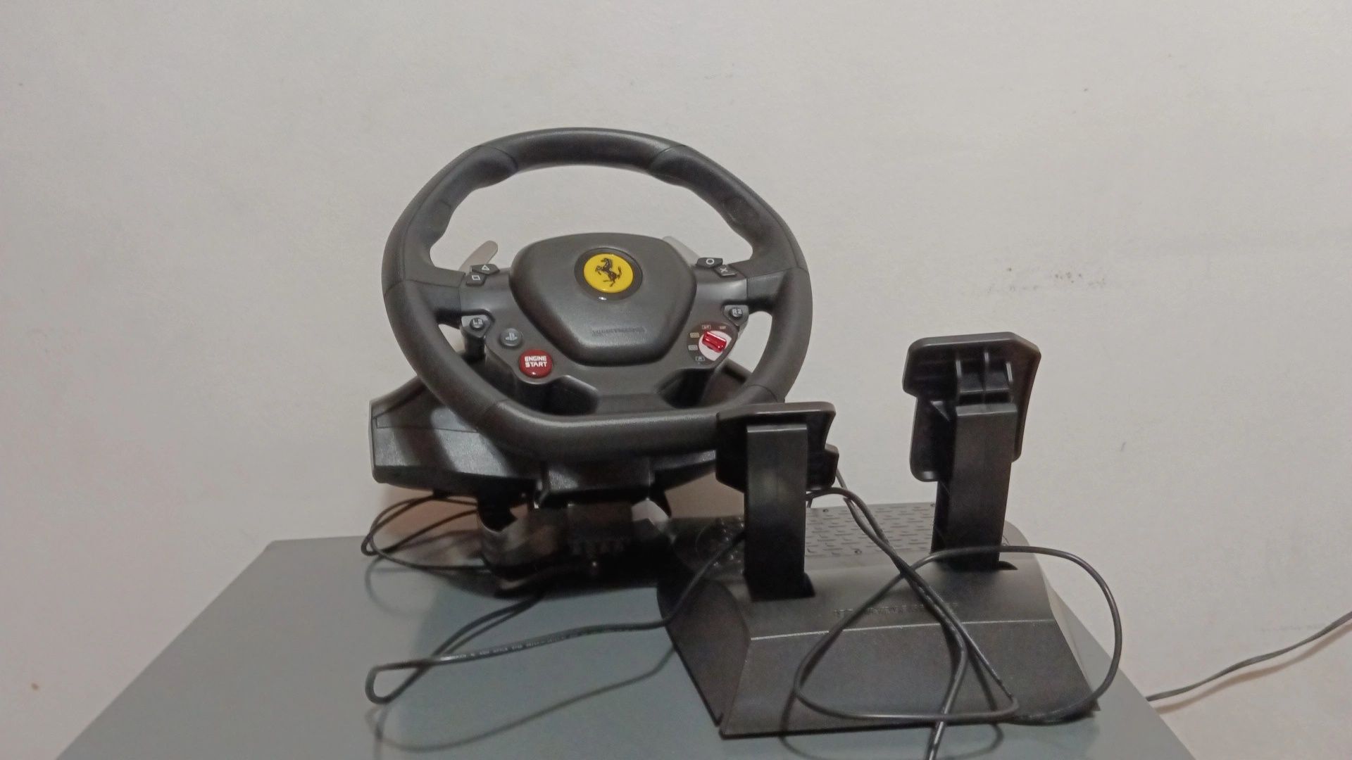 Volante Logitech G27 + adaptador PS4 + suporte Wheel Stand Pro Massamá E  Monte Abraão • OLX Portugal