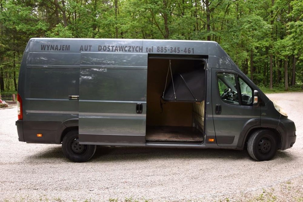 Wynajme Busa Winda Plandeka Przeprowadzki ,L4H3 Łóżko do spania1440k