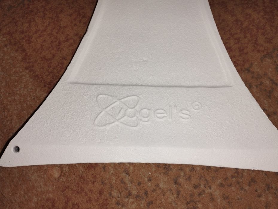 Dois postes da Vogel's para suporte de som sistema áudio TV.