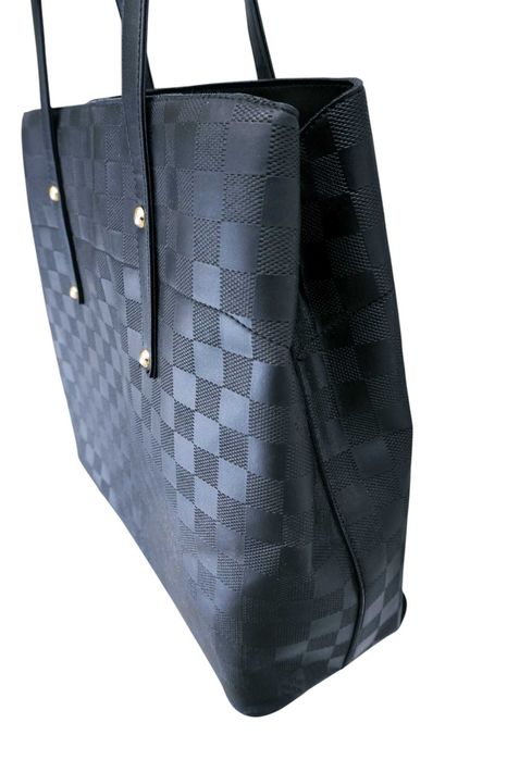 C55 duża torebka damska Louis Vuitton shopper elegancka czarna listonoszka