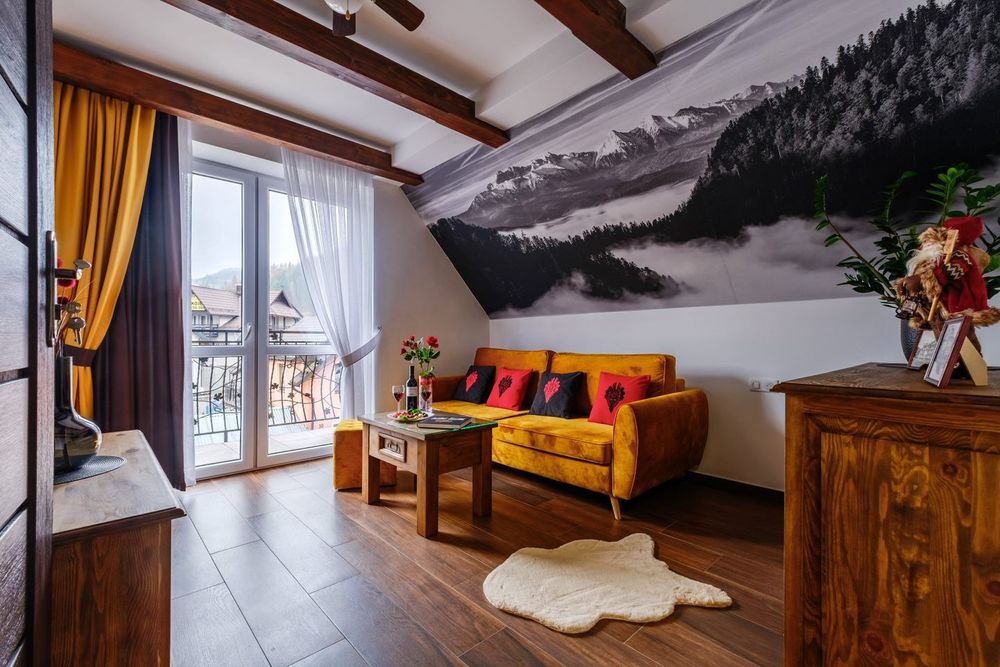 SUMMIT*Szczawnica Centrum _*Apartamenty & Pokoje