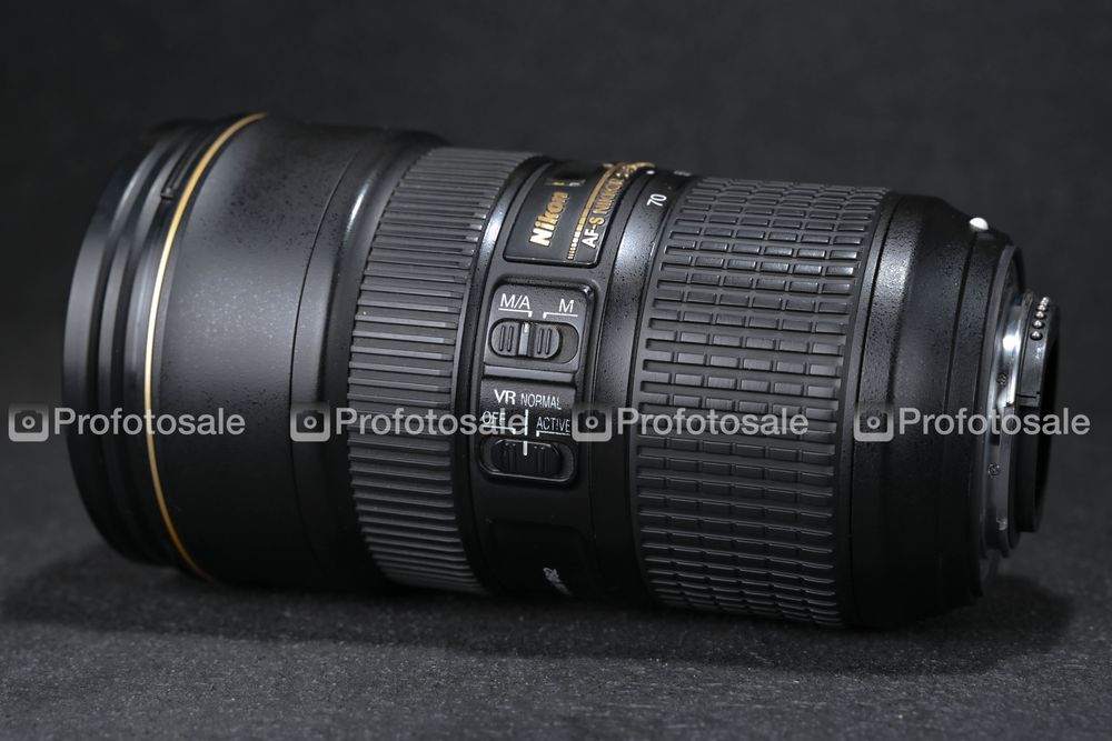 Об'єктив Nikkor AF-S 24-70mm f/2.8E VR