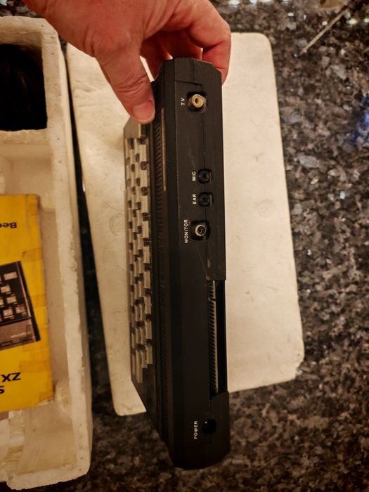 Komputer Timex 2048  (Sinclair Spectrum)