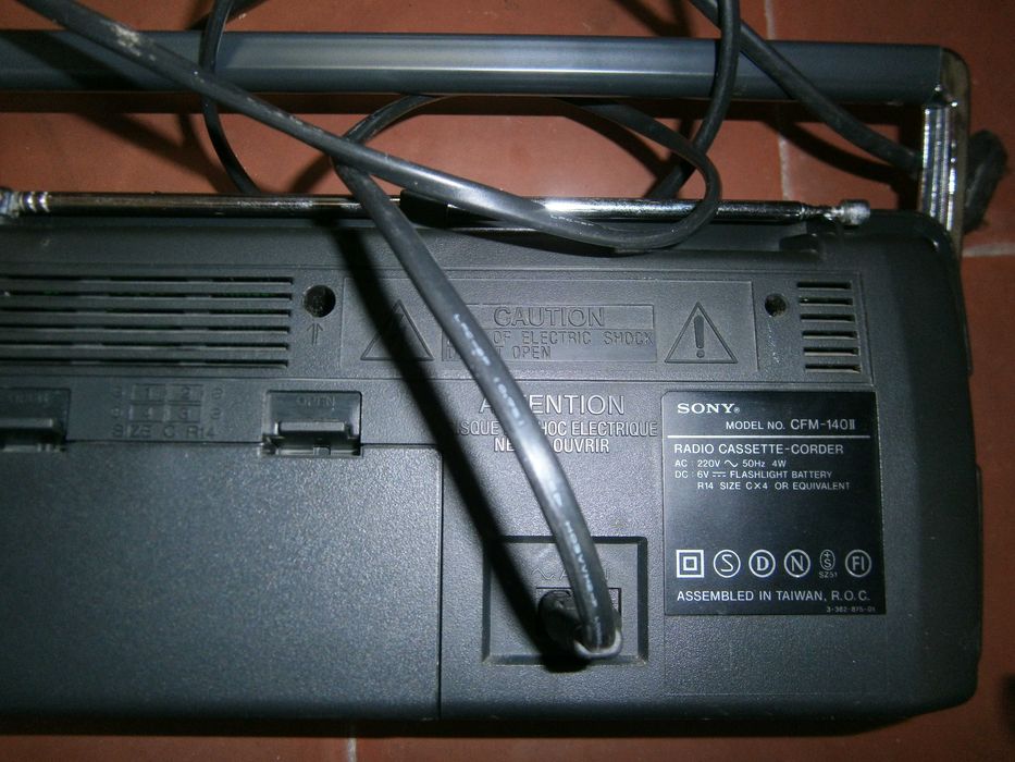 Gravador cassetes/Rádio/Leitor SONY/CASIO-2 Unidades