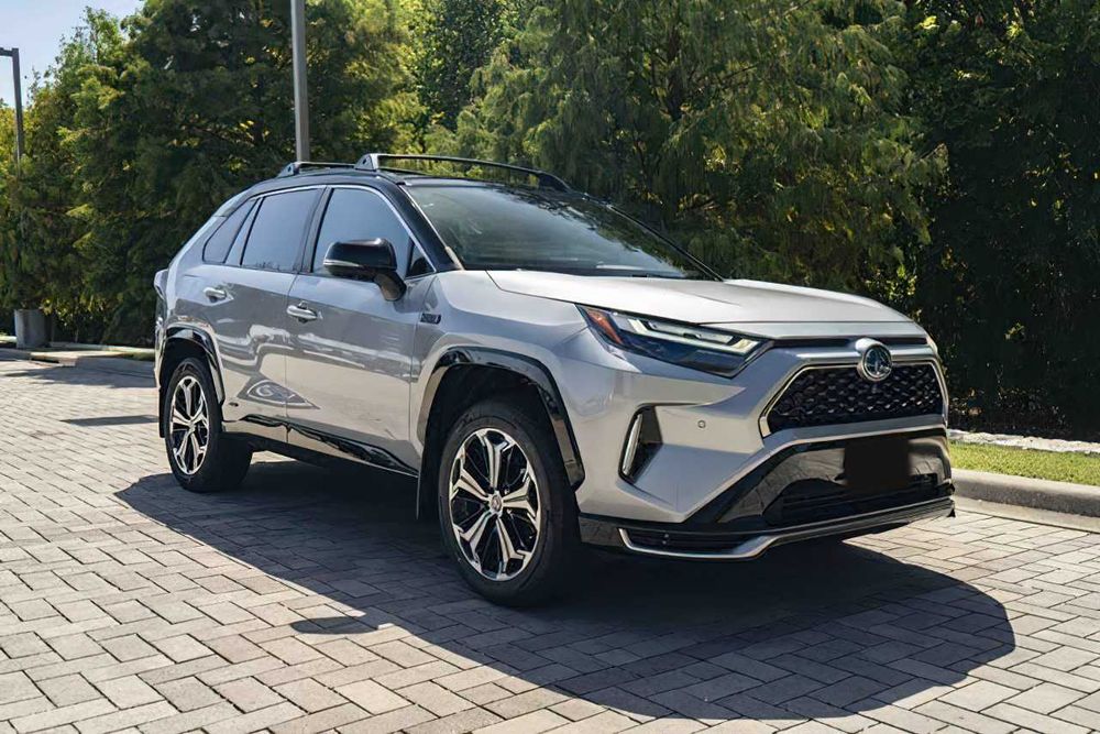 Toyota RAV4 Prime XSE