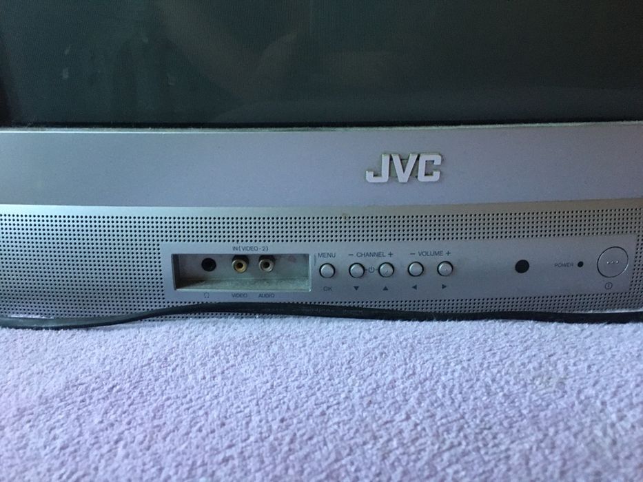 Телевизор JVC