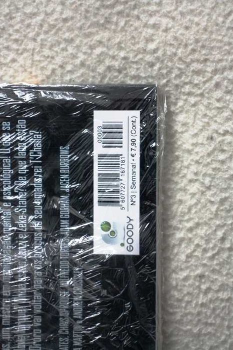 Pantera Negra Vol. 3 MARVEL Os vingadores do novo mundo