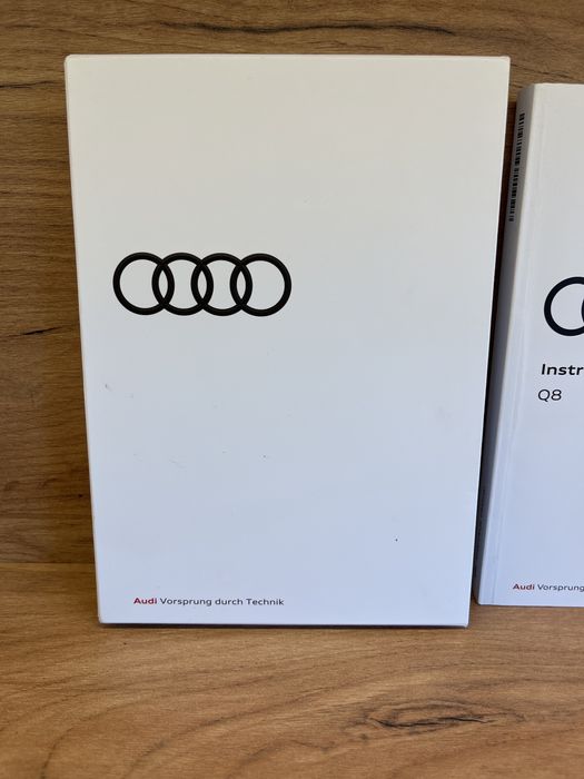 Instrukcja obsługi Audi Q8 PL stan idealny 11/2021
