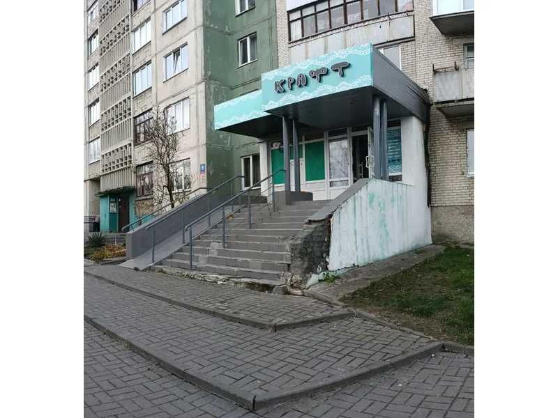 Продаж приміщення під банк, офіс чи клініку — 75.7 м², вул. Конякіна, 9Б