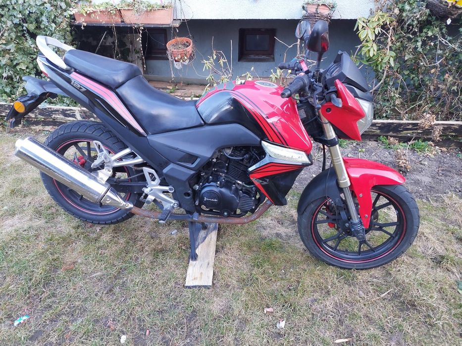 Junak 127 .   125cc