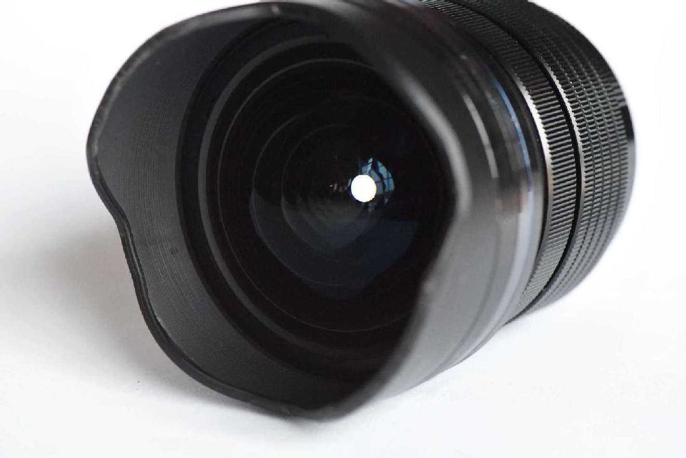 Olympus Zuik Digital ED 7-14mm f/2.8 Pro