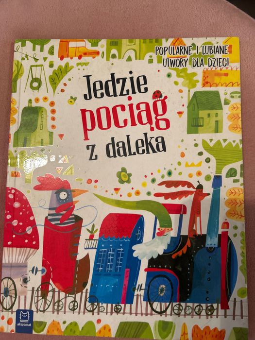 Jedzie pociąg z daleka