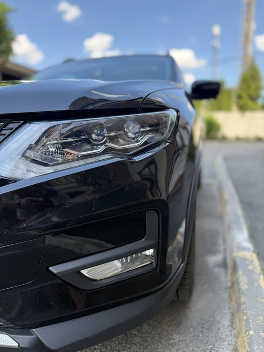 Nissan Rouge SL максимальная комплектация.