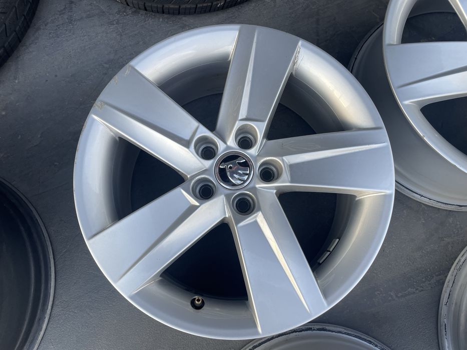 5/100/16 skoda rapid octavia tour fabia