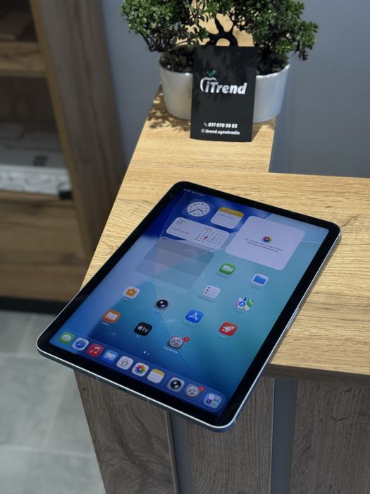 iPad Air 4 256Gb Wi-Fi + LTE • 98% • Магазин • Гарантія