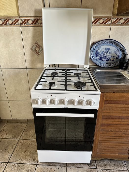 Газова поита з електричною духовкою Gorenje б/в