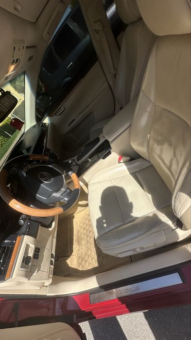 СРОЧНО !!! LEXUS ES300h 2014