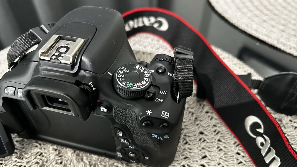 Câmera Canon EOS 600D