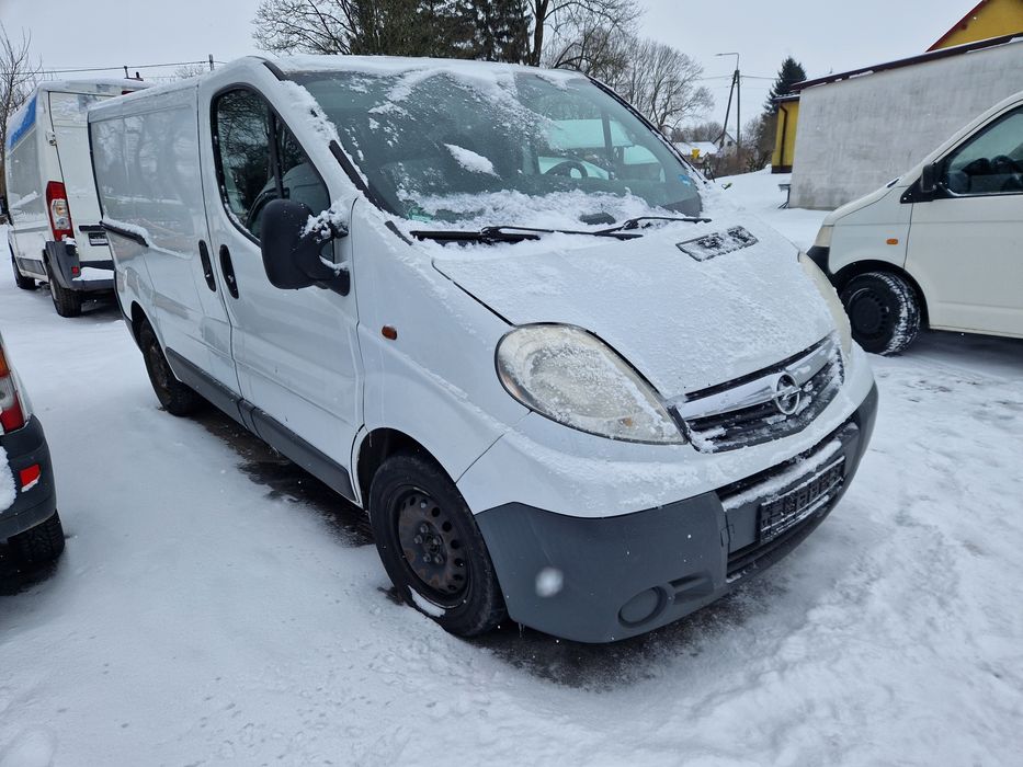 Opel vivaro 2011 rok automat