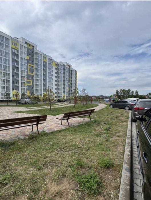 Однокімнатна квартира жк Пелюстковий від власника 45м