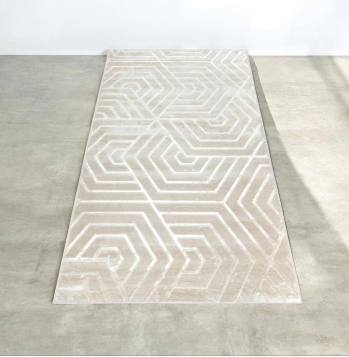 Nowy jasny dywan do pokoju 80x150 cm