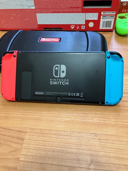 Nintendo Switch V1 em perfeito estado