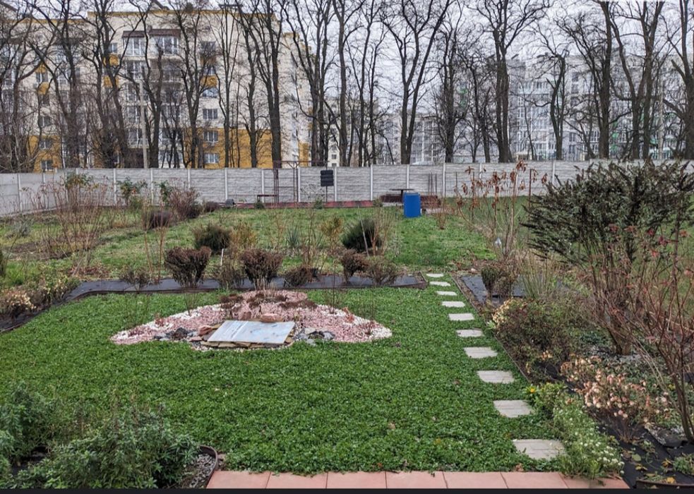 Продаж 2к.кв р-н Академічний