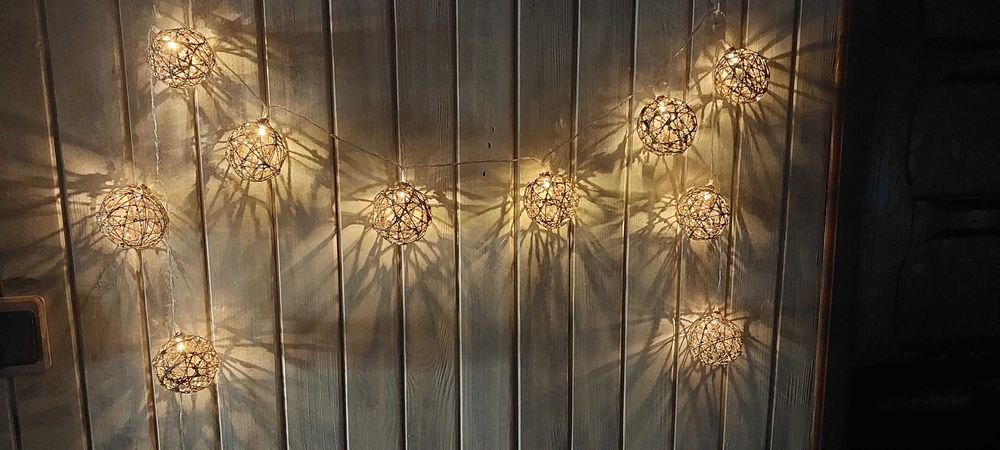 Lampki led złote kule brokat
