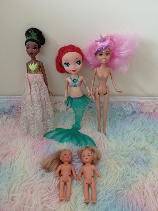 Лот оригінальних ляльок