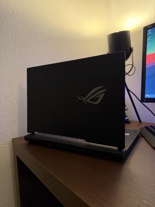 Portátil Asus ROG G512LV